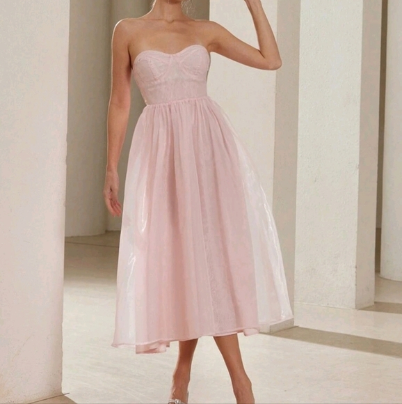 Palace Style Vintage Romantic Woman's 2-Piece Set: Flowy Organza Long Dress - Picture 4 of 5